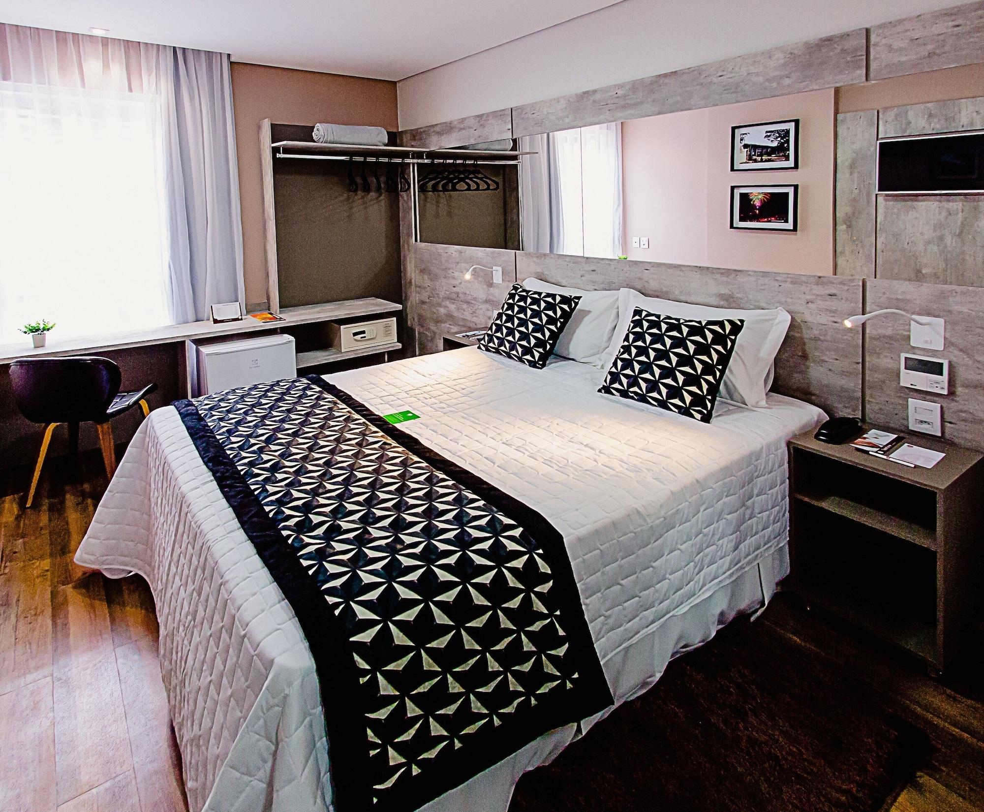 Bristol Vicosa Hotel Zewnętrze zdjęcie