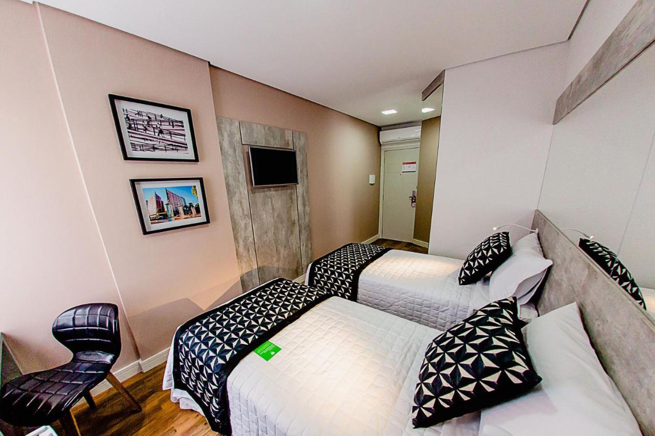 Bristol Vicosa Hotel Zewnętrze zdjęcie