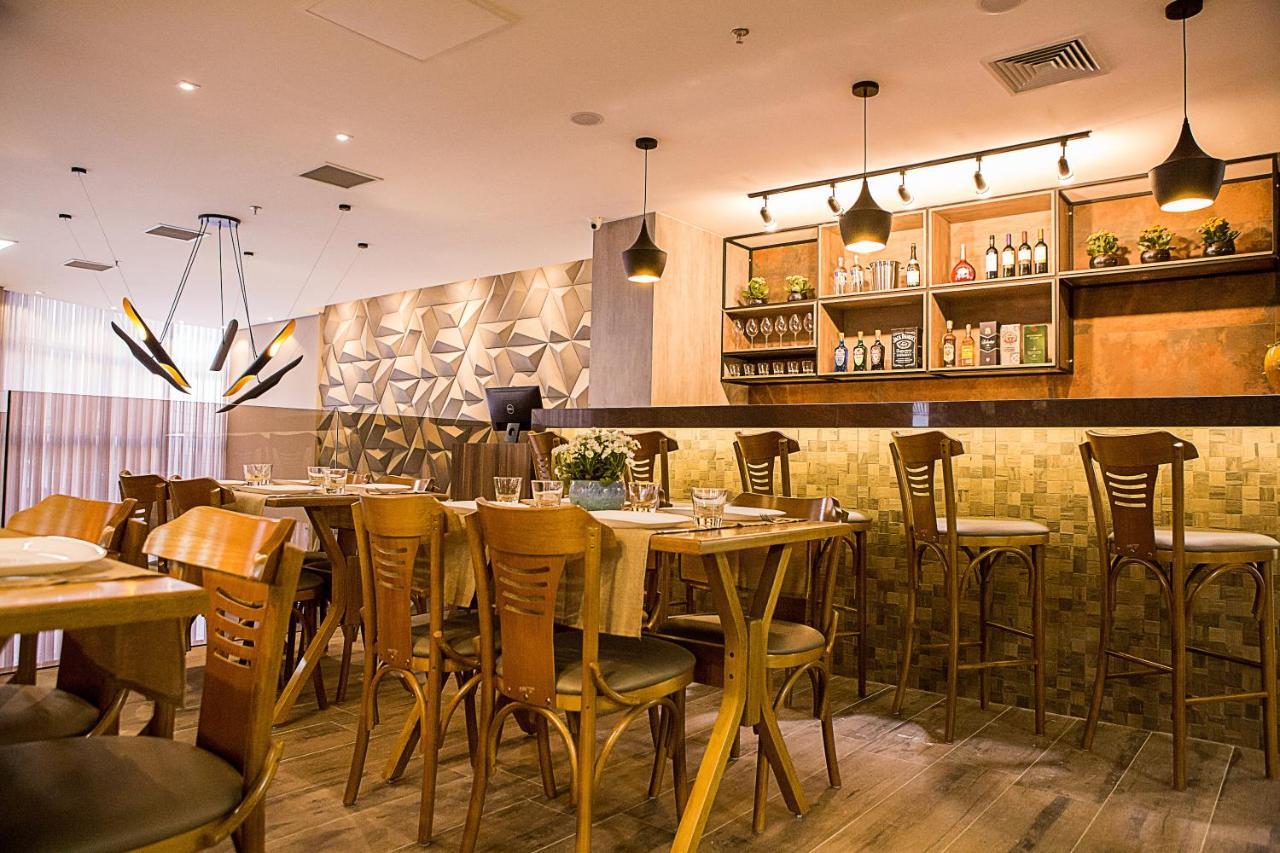 Bristol Vicosa Hotel Zewnętrze zdjęcie