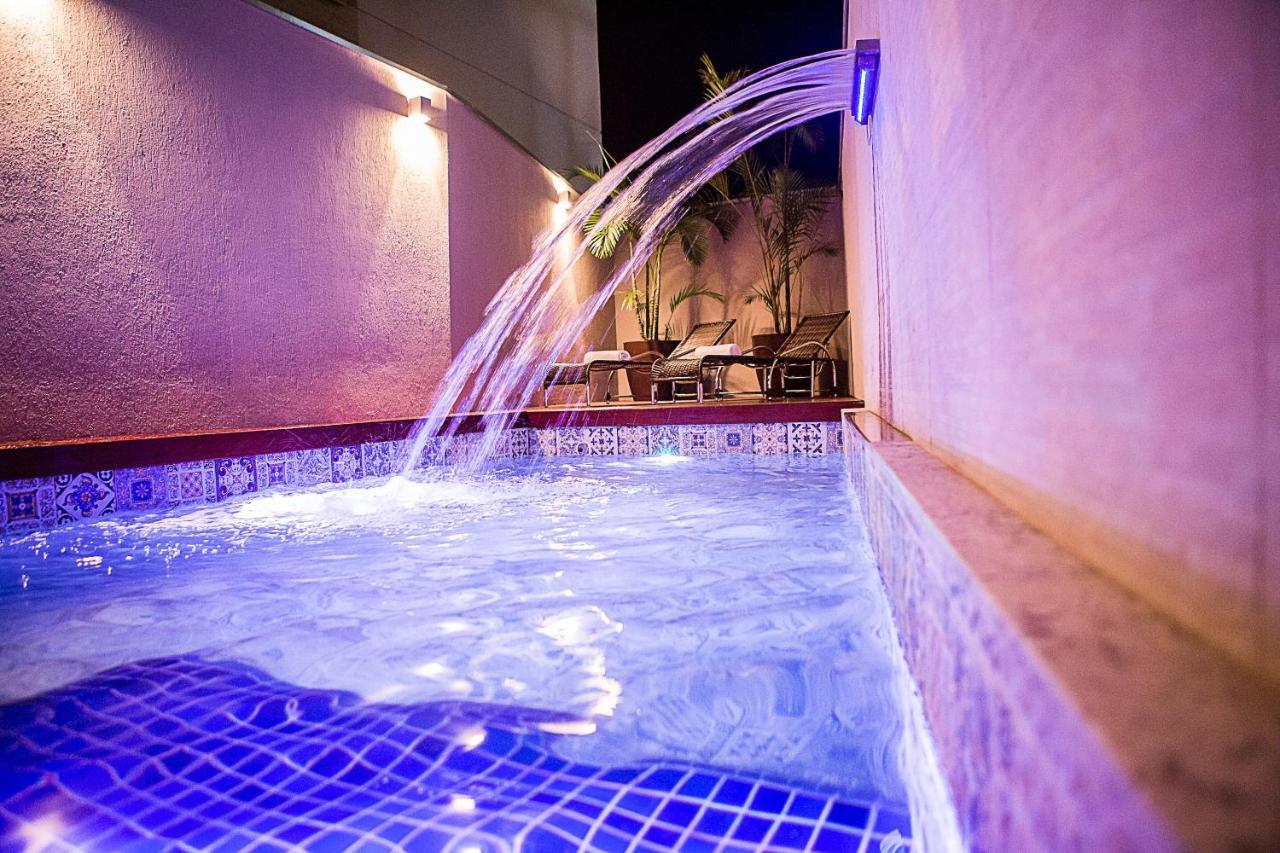Bristol Vicosa Hotel Zewnętrze zdjęcie