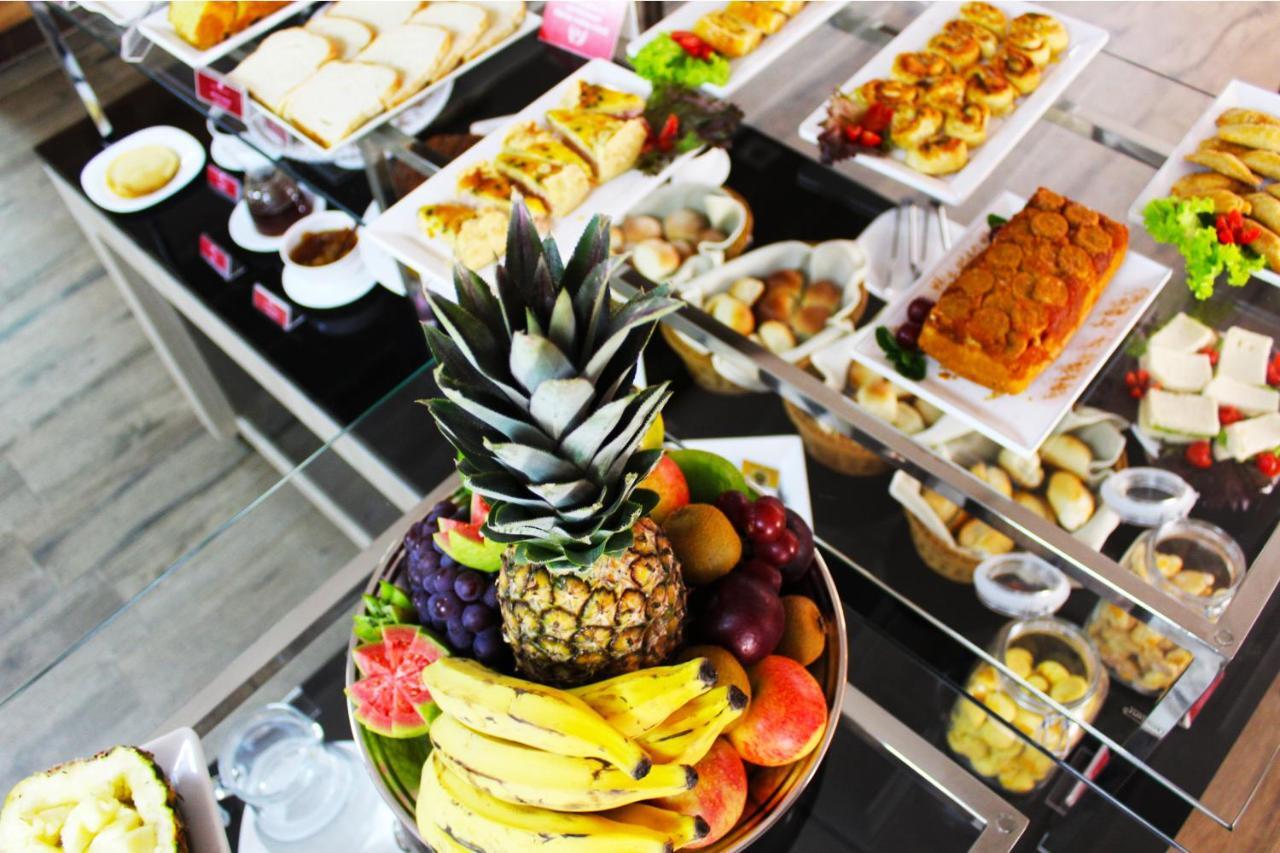 Bristol Vicosa Hotel Zewnętrze zdjęcie