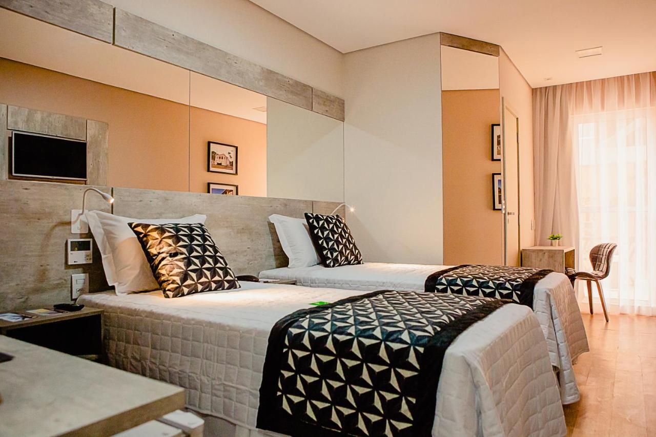 Bristol Vicosa Hotel Zewnętrze zdjęcie